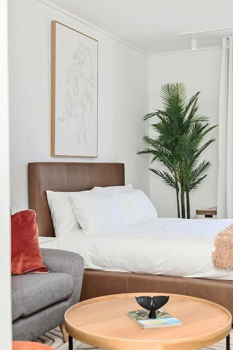 Appartement Chic Minimalist Retreat Le Cap