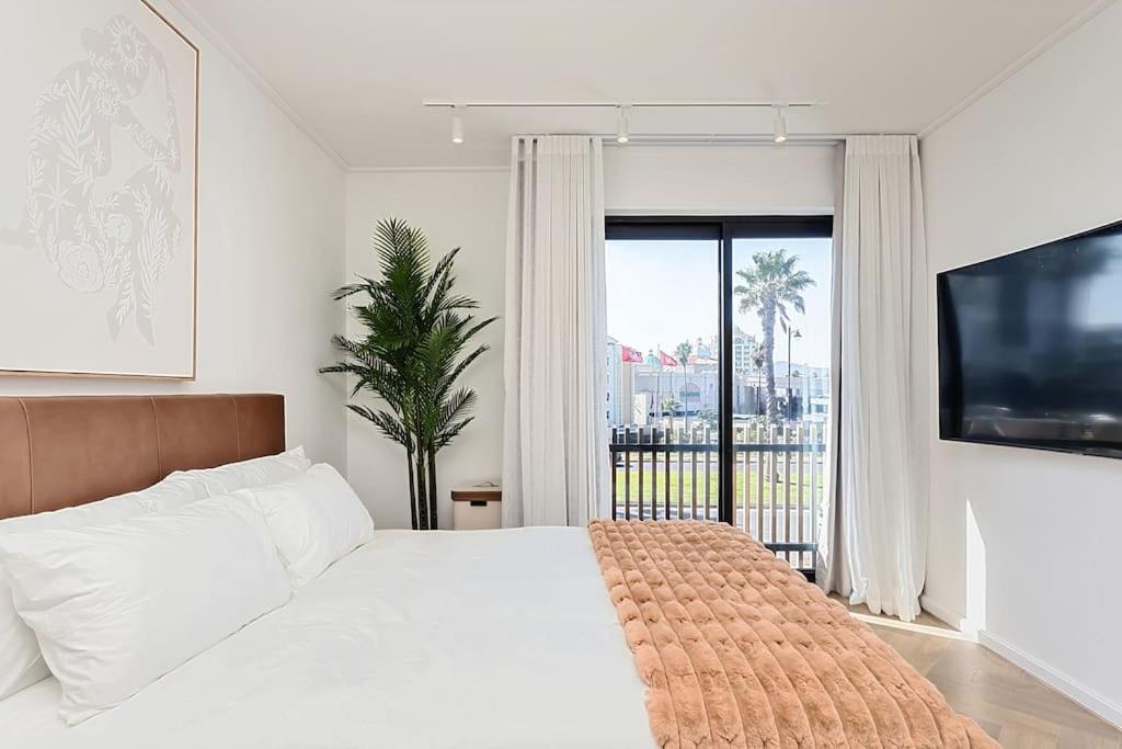 Appartement Chic Minimalist Retreat